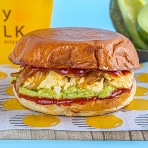 Drivu FairFax Avocado Scrambled Bun