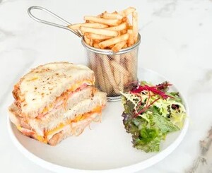 Drivu Alv's Sandwich