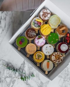 Drivu Mini Pistachio Cake 