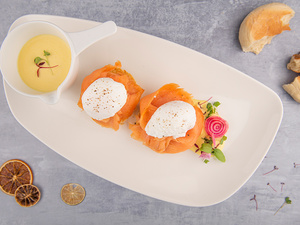 Drivu Smoked Salmon Egg Benedict