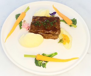 Drivu Braised Short Ribs
