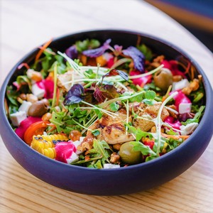 Drivu Grilled Corn & Chicken Salad