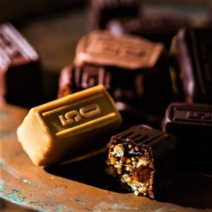 Drivu UAE50 Truffle box of 7