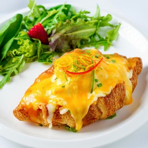 Drivu Cheese Mushroom Croissant 