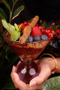 Drivu Fresh Acai in Coconut Bowl