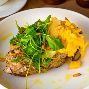 Drivu Creamy Wild Mushroom Toast