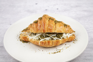 Drivu Cheese Zaatar Croissant 