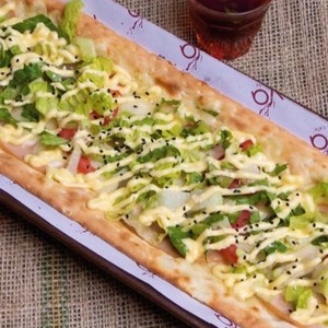 Drivu Turkey w/ Cheese Fatayer