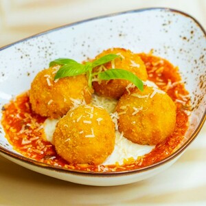 Drivu Mac & Cheese Balls