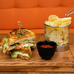Drivu Kids' Grilled Chicken Sandwich