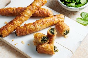 Spinach Borek Roll - Emarat dubai