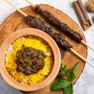 Drivu Sabzi & Tikka Bahraini Rice Pot رز سبزي بالتكة بحريني