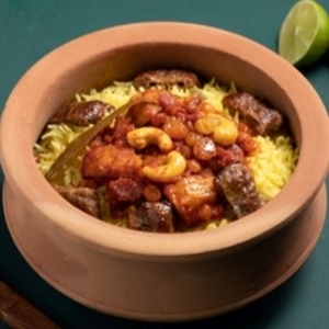 Drivu Stuffed Ghoozi Rice with Koobida Meat Pot رز غوزي بالكوبيدة