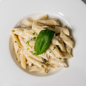 Drivu Neapolitan Pasta Alfredo