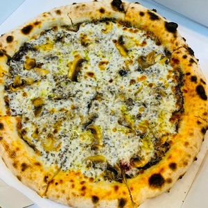 Drivu Truffle Pizza (Large)