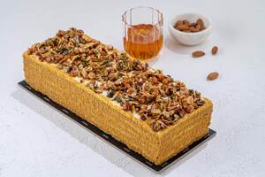 Honey Cake - Caffeino abu-dhabi