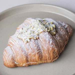 Drivu Double Baked Pistachio Croissant 