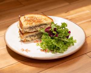 Drivu Truffle Cheese Toasty