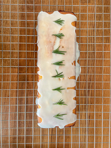 Drivu Lemon rosemary cake (80 slices)