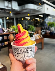 Drivu Mango & Hibiscus Soft-Sorbet "Summer Sunset Twirl"