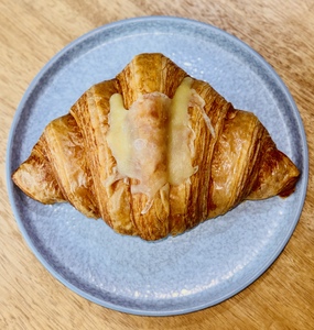 Drivu Cheese Croissant (regular)