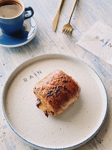 Drivu Chocolate & Custard Croissant