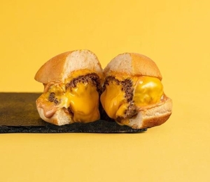 Drivu Stuffed Cheese Beef Burger