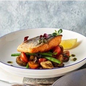 Drivu Salmon Nicoise Pesto