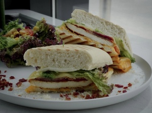 Drivu Cheesy Bacon Sandwich