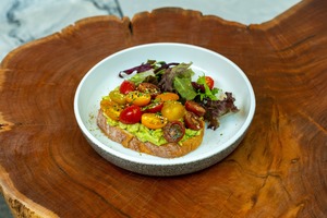 Drivu Avo Toast with Herb Tomato