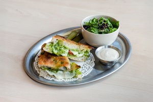 Drivu Mozzarella & Pesto Focaccia 