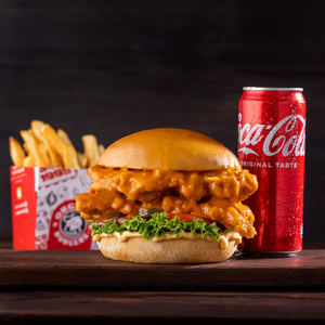 Drivu Buffalo Chicken Burger Meal (spicy)