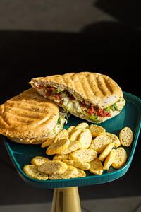 Drivu Mozarella, Pesto, and Sun-dried tomato Ciabatta