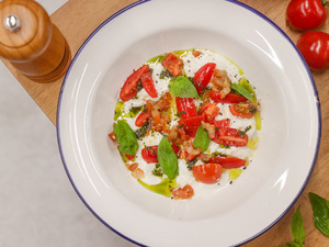 Drivu Burrata Salad
