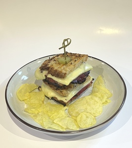 Drivu Rueben (Pastrami)