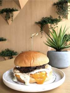 Drivu Burrata Mushroom Burger