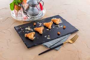 Drivu Almond Briwat (4 pieces) بريوات باللوز
