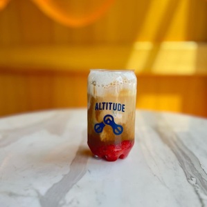 Drivu Iced Strawberry Latte