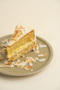 Drivu Coconut Cake