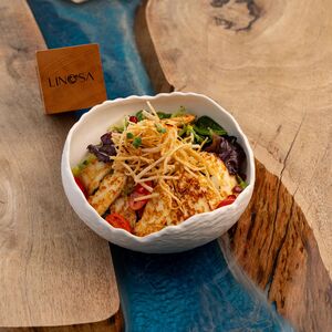 Drivu Halloumi Salad 