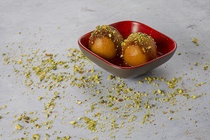 Drivu Stuffed Gulab Jamun جلاب جامون محشي