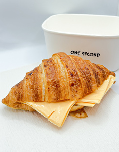 Drivu Cheese Croissant