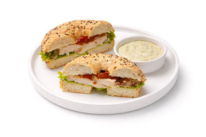 Drivu Poached Chicken Pesto Bagel