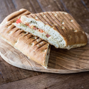 Drivu Mozzarella & Tomato Pesto Sandwich