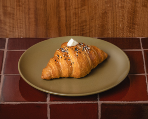 Drivu Honey Kiri Croissant