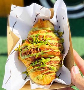 Drivu Cheese Pistachio Croissant