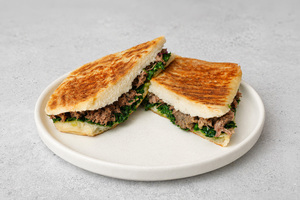 Drivu Pulled Beef Panini