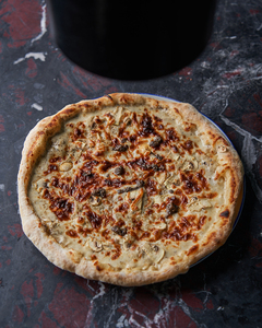 Drivu Chicken Truffle Pizza