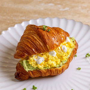 Drivu Scrambled Egg with Avocado