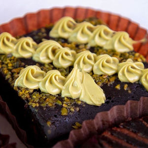 Drivu Pistachio Brownies